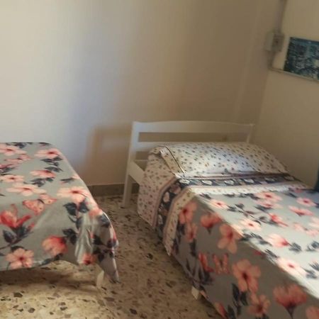 Flat In Olbia Centro Apartment Екстериор снимка